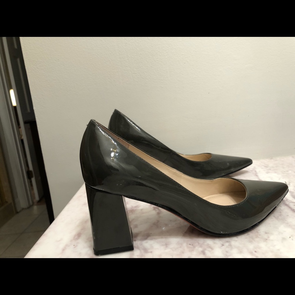 Gray patent leather block heels sz 6
